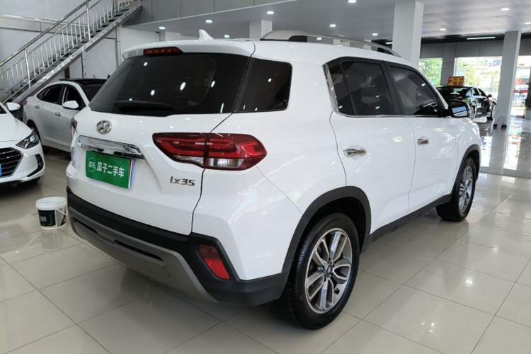 Used Hyundai ix35 2019 2.0L Automatic 2WD Zhiyong·Changxiang Edition China VI Standard Rear Right 45 Deg