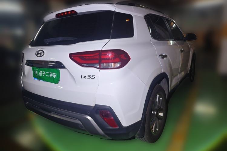 Used Hyundai ix35 2019 2.0L Automatic 2WD Zhiyong·Changxiang Edition China VI Standard Rear Right 45 Deg