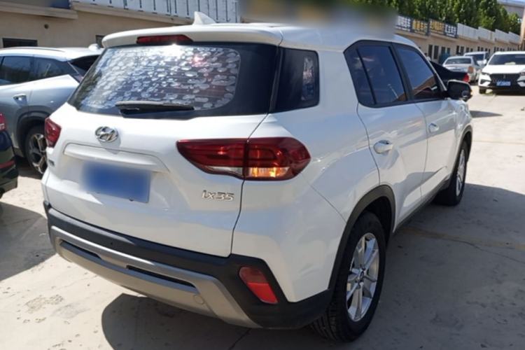 Used Hyundai ix35 2019 2.0L Automatic 2WD Zhiyong·Changzhi Edition China V Standard Rear Right 45 Deg