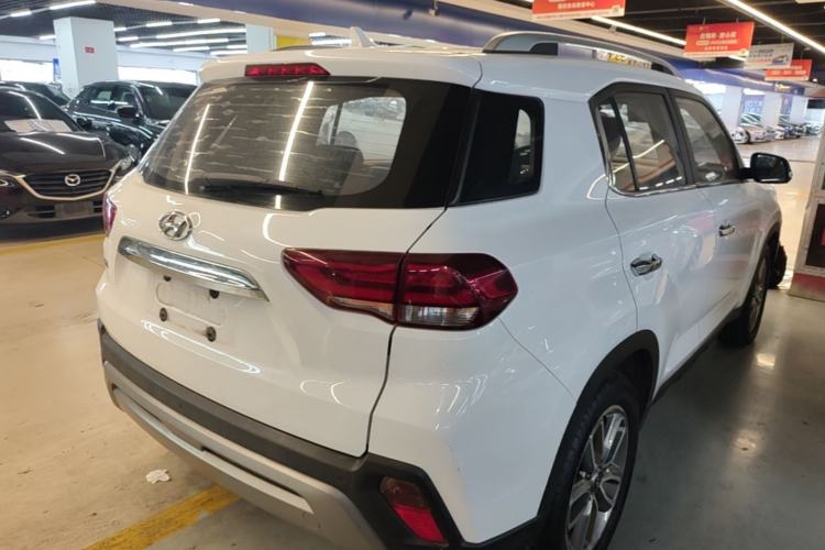 Used Hyundai ix35 2019 2.0L Automatic 2WD Zhiyong·Changxiang Edition China V Standard Rear Right 45 Deg