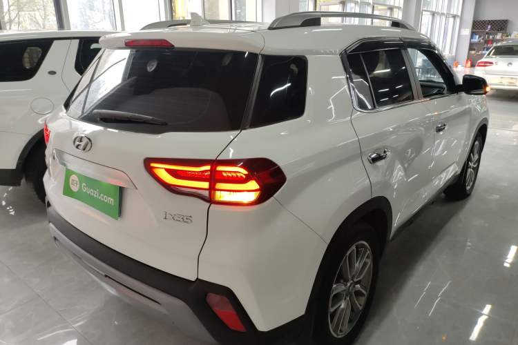 Used Hyundai ix35 2019 2.0L Automatic 2WD Zhiyong·Changxiang Edition China V Standard Rear Right 45 Deg