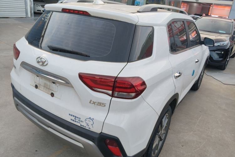 Used Hyundai ix35 2019 2.0L Automatic 2WD Zhiyong·Changxiang Edition China VI Standard Rear Right 45 Deg