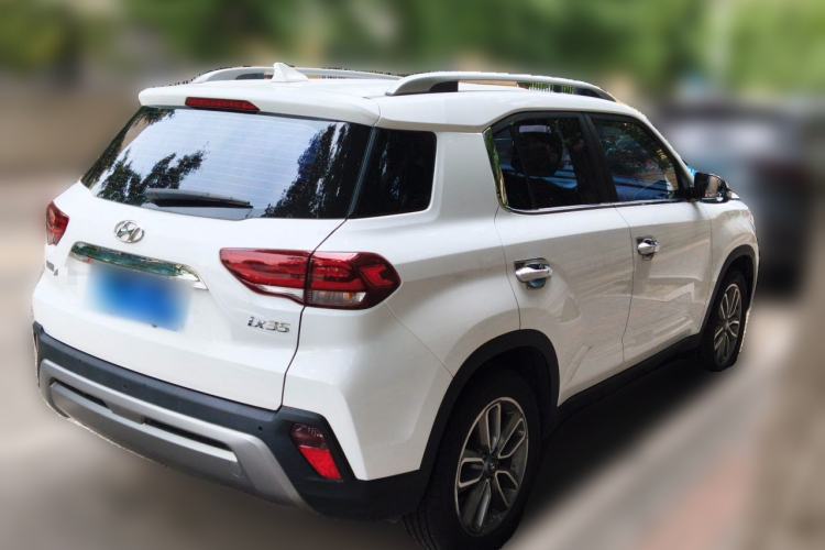 Used Hyundai ix35 2019 2.0L Automatic 2WD Zhiyong·Changxiang Edition China VI Standard Rear Right 45 Deg