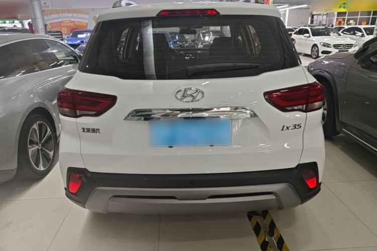 Used Hyundai ix35 2019 2.0L Automatic 2WD Zhiyong·Changxiang Edition China VI Standard Rear