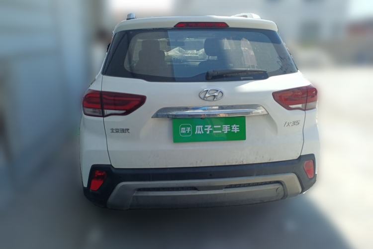 Used Hyundai ix35 2019 2.0L Automatic 2WD Zhiyong·Changxiang Edition China V Standard Rear