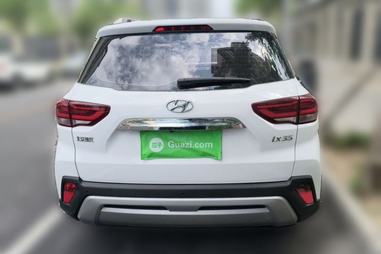 Used Hyundai ix35 2019 2.0L Automatic 2WD Zhiyong·Changxiang Edition China V Standard Rear
