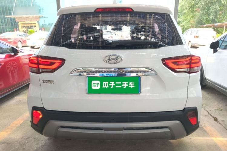 Used Hyundai ix35 2019 2.0L Automatic 2WD Zhiyong·Changxiang Edition China V Standard Rear