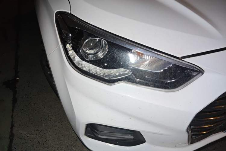 Used Hyundai ix35 2019 2.0L Automatic 2WD Zhiyong·Changxiang Edition China VI Standard Right Front Headlight