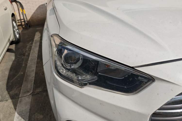 Used Hyundai ix35 2019 2.0L Automatic 2WD Zhiyong·Changxiang Edition China V Standard Right Front Headlight