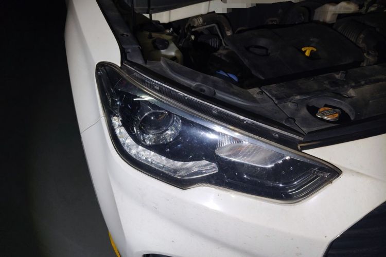 Used Hyundai ix35 2019 2.0L Automatic 2WD Zhiyong·Changxiang Edition China V Standard Right Front Headlight