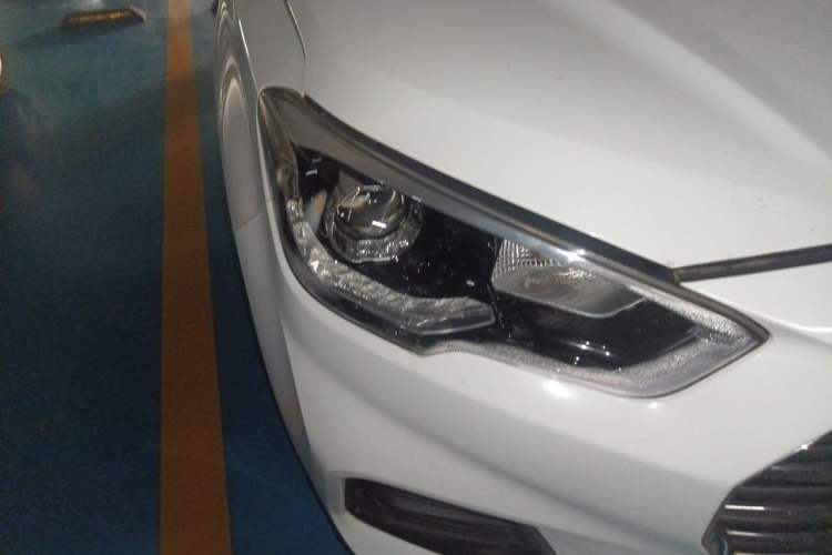 Used Hyundai ix35 2019 2.0L Automatic 2WD Zhiyong·Changxiang Edition China V Standard Right Front Headlight