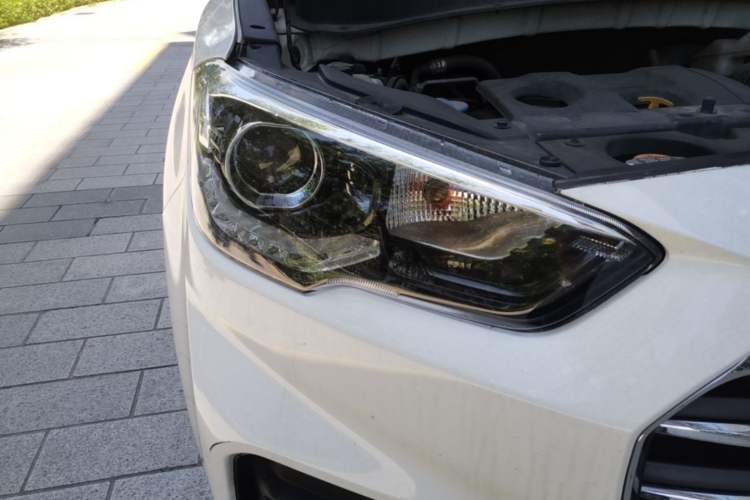 Used Hyundai ix35 2019 2.0L Automatic 2WD Zhiyong·Changxiang Edition China VI Standard Right Front Headlight