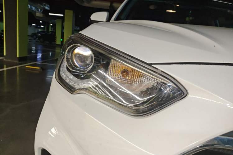 Used Hyundai ix35 2019 2.0L Automatic 2WD Zhiyong·Changxiang Edition China VI Standard Right Front Headlight