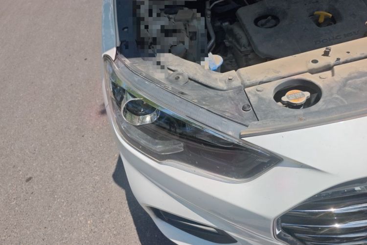 Used Hyundai ix35 2019 2.0L Automatic 2WD Zhiyong·Changxiang Edition China VI Standard Right Front Headlight
