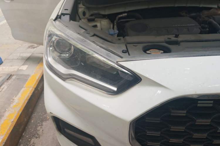 Used Hyundai ix35 2019 1.4T DCT Two-Wheel Drive Smart & Enjoyable Version China VI Standard Right Front Headlight