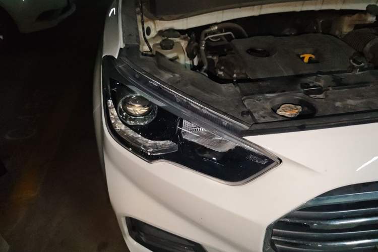Used Hyundai ix35 2019 2.0L Automatic 2WD Zhiyong·Changxiang Edition China V Standard Right Front Headlight