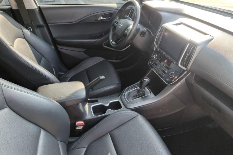 Used Hyundai ix35 2019 2.0L Automatic 2WD Zhiyong·Changxiang Edition China V Standard Right Front Seat