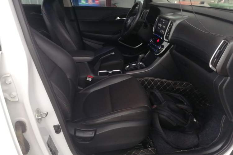 Used Hyundai ix35 2019 2.0L Automatic 2WD Zhiyong·Changxiang Edition China VI Standard Right Front Seat