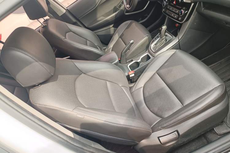 Used Hyundai ix35 2019 2.0L Automatic 2WD Zhiyong·Changxiang Edition China VI Standard Right Front Seat