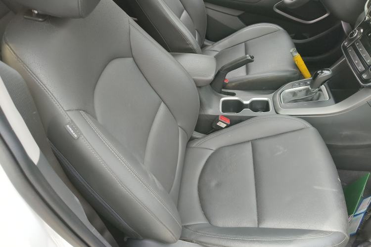 Used Hyundai ix35 2019 2.0L Automatic 2WD Zhiyong·Changxiang Edition China V Standard Right Front Seat