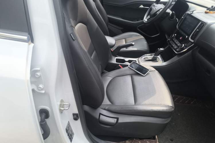 Used Hyundai ix35 2019 2.0L Automatic 2WD Zhiyong·Changxiang Edition China VI Standard Right Front Seat