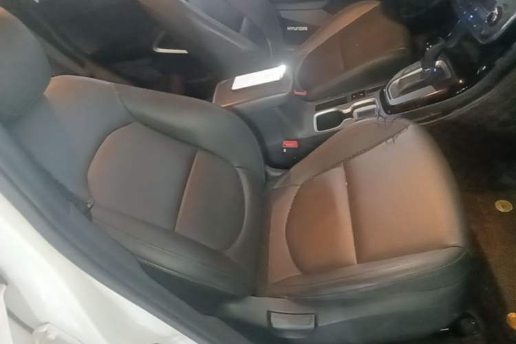 Used Hyundai ix35 2019 1.4T DCT Two-Wheel Drive Smart & Enjoyment Version China V Standard Right Front Seat