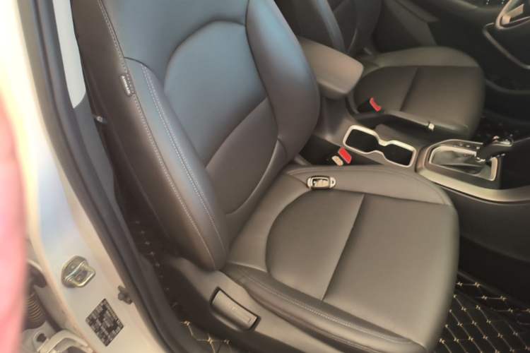 Used Hyundai ix35 2019 2.0L Automatic 2WD Zhiyong·Changxiang Edition China V Standard Right Front Seat