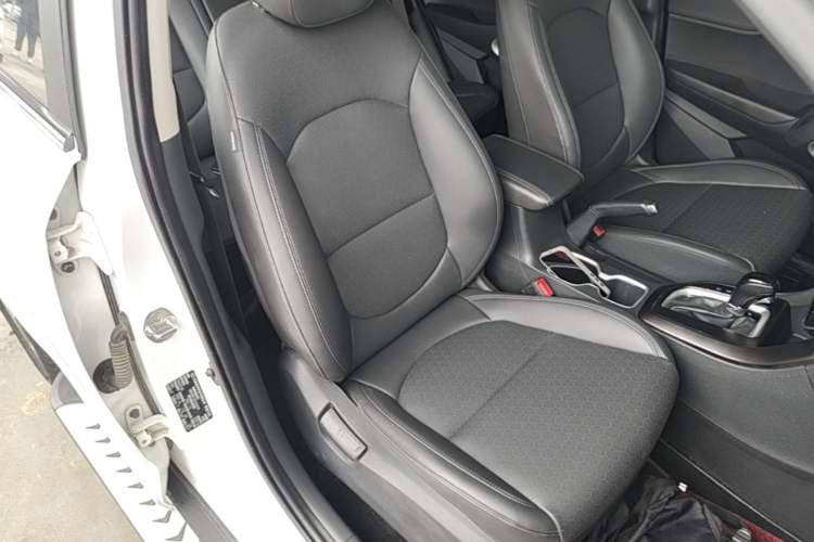 Used Hyundai ix35 2019 2.0L Automatic 2WD Zhiyong·Changxiang Edition China VI Standard Right Front Seat