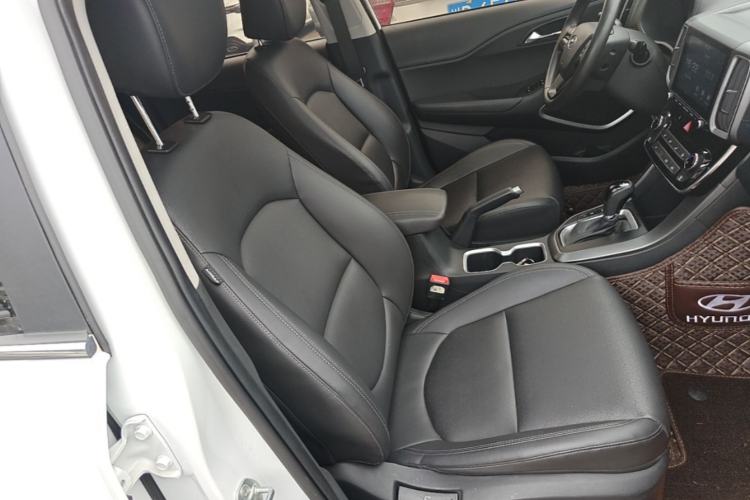 Used Hyundai ix35 2019 2.0L Automatic 2WD Zhiyong·Changxiang Edition China V Standard Right Front Seat