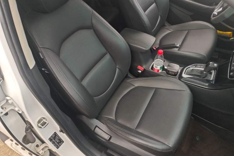 Used Hyundai ix35 2019 2.0L Automatic 2WD Zhiyong·Changxiang Edition China VI Standard Right Front Seat