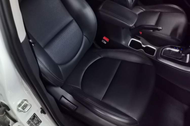 Used Hyundai ix35 2019 2.0L Automatic 2WD Zhiyong·Changxiang Edition China VI Standard Right Front Seat