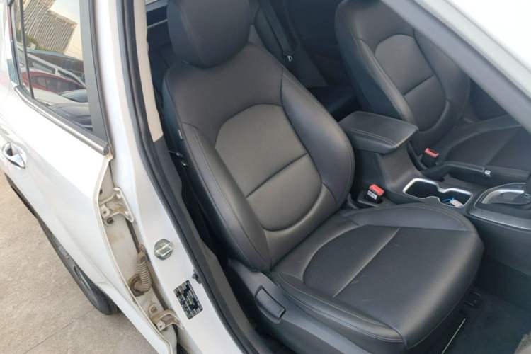 Used Hyundai ix35 2019 2.0L Automatic 2WD Zhiyong·Changxiang Edition China VI Standard Right Front Seat