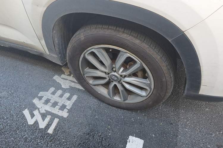 Used Hyundai ix35 2019 2.0L Automatic 2WD Zhiyong·Changxiang Edition China VI Standard Right Front Wheel Hub