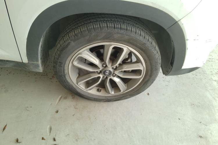 Used Hyundai ix35 2019 2.0L Automatic 2WD Zhiyong·Changxiang Edition China V Standard Right Front Wheel Hub