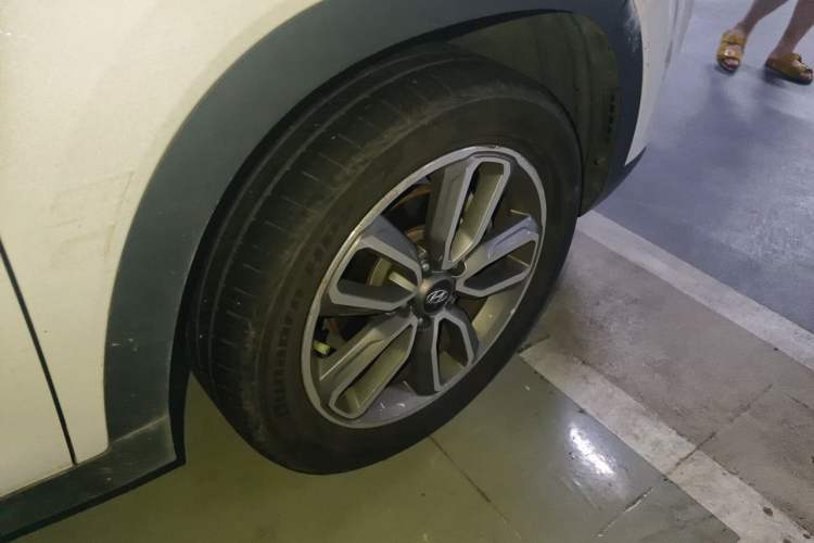 Used Hyundai ix35 2019 2.0L Automatic 2WD Zhiyong·Changxiang Edition China VI Standard Right Front Wheel Hub