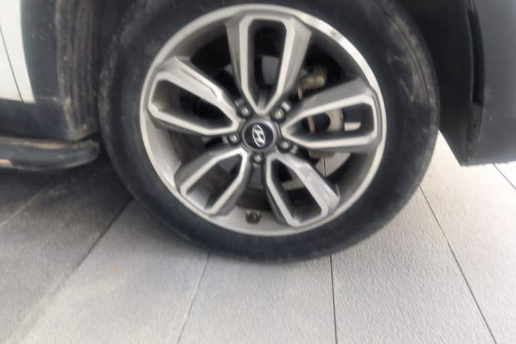 Used Hyundai ix35 2019 2.0L Automatic 2WD Zhiyong·Changxiang Edition China VI Standard Right Front Wheel Hub