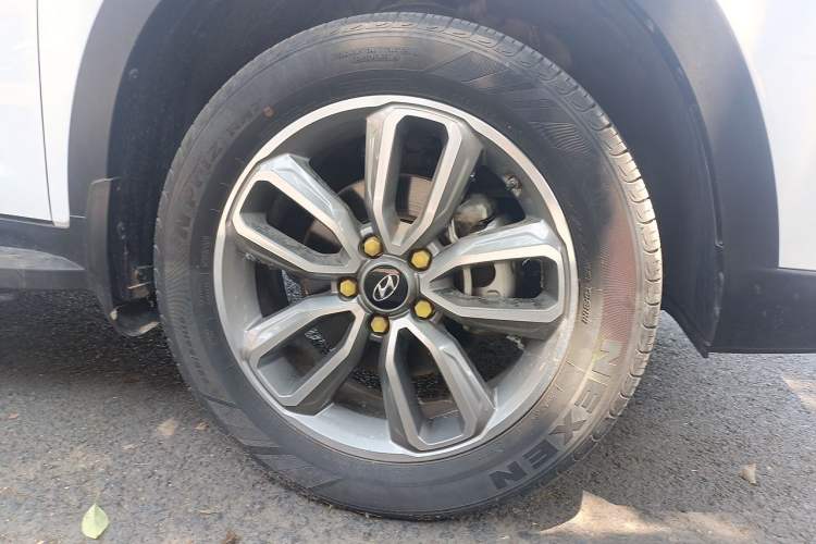 Used Hyundai ix35 2019 2.0L Automatic 2WD Zhiyong·Changxiang Edition China V Standard Right Front Wheel Hub