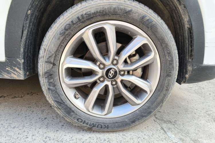 Used Hyundai ix35 2019 2.0L Automatic 2WD Zhiyong·Changzhi Edition China V Standard Right Front Wheel Hub