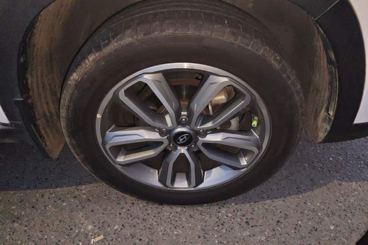 Used Hyundai ix35 2019 2.0L Automatic 2WD Zhiyong·Changxiang Edition China V Standard Right Front Wheel Hub