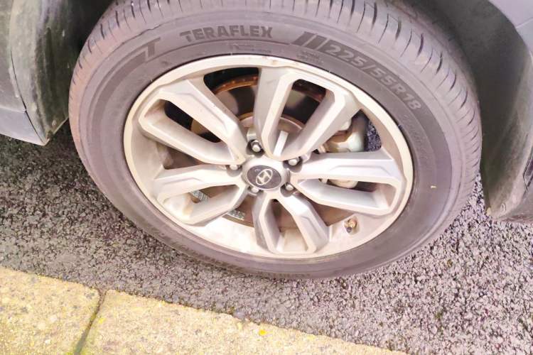 Used Hyundai ix35 2019 2.0L Automatic 2WD Zhiyong·Changxiang Edition China V Standard Right Front Wheel Hub
