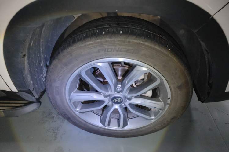 Used Hyundai ix35 2019 2.0L Automatic 2WD Zhiyong·Changxiang Edition China V Standard Right Front Wheel Hub