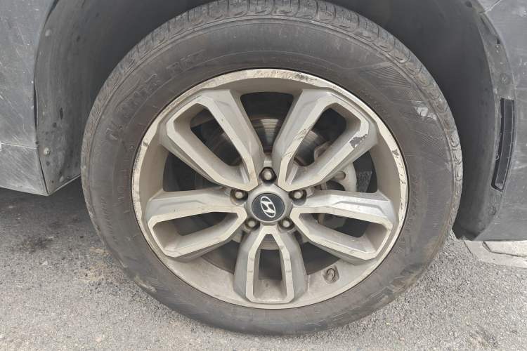 Used Hyundai ix35 2019 2.0L Automatic 2WD Zhiyong·Changxiang Edition China VI Standard Right Front Wheel Hub