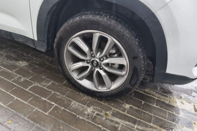 Used Hyundai ix35 2019 2.0L Automatic 2WD Zhiyong·Changxiang Edition China V Standard Right Front Wheel Hub
