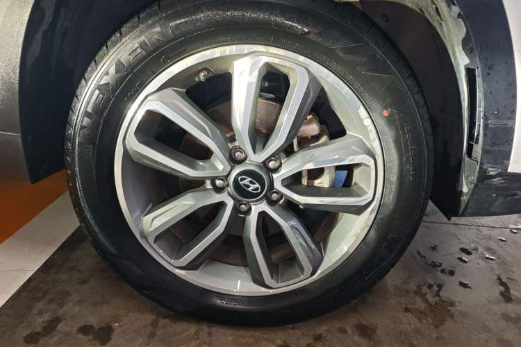 Used Hyundai ix35 2019 2.0L Automatic 2WD Zhiyong·Changxiang Edition China VI Standard Right Front Wheel Hub