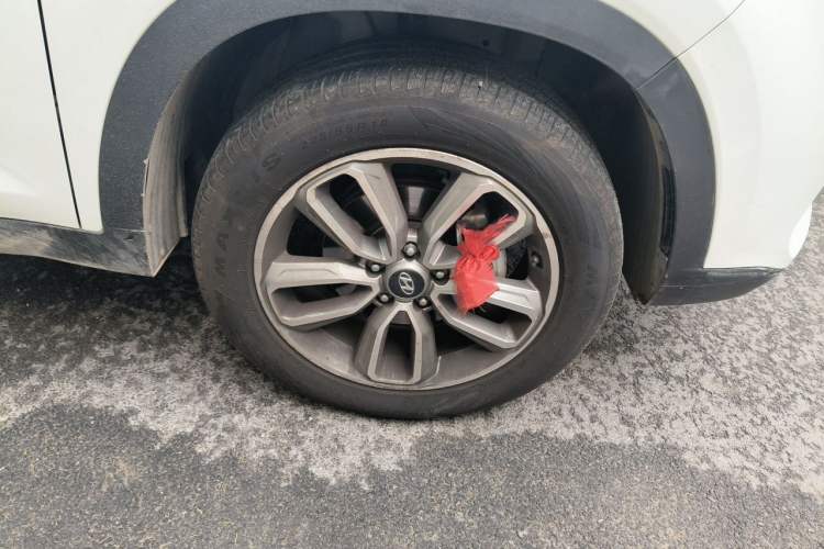Used Hyundai ix35 2019 2.0L Automatic 2WD Zhiyong·Changxiang Edition China V Standard Right Front Wheel Hub