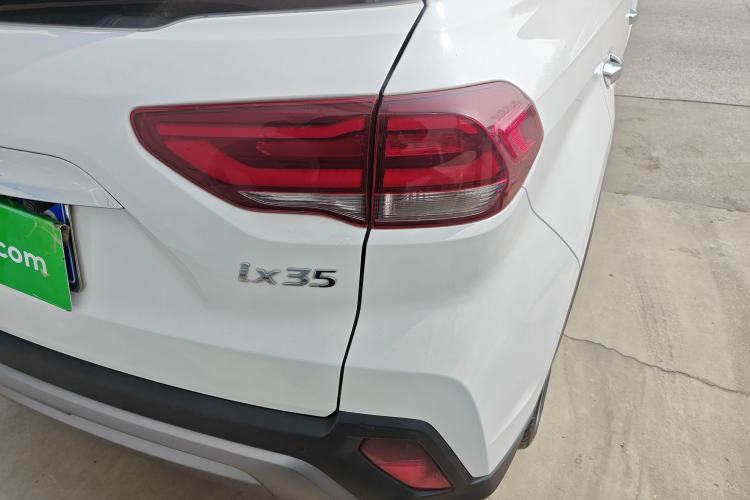 Used Hyundai ix35 2019 2.0L Automatic 2WD Zhiyong·Changxiang Edition China VI Standard Right Rear Taillight