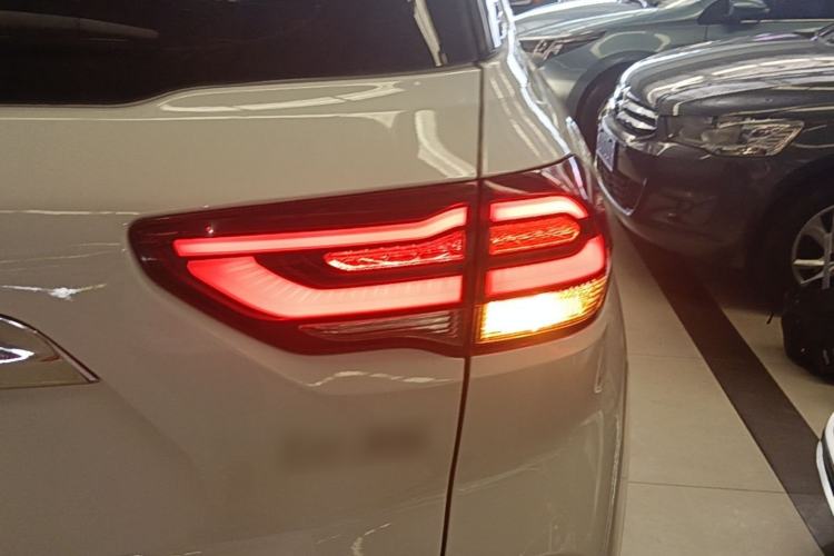 Used Hyundai ix35 2019 2.0L Automatic 2WD Zhiyong·Changxiang Edition China V Standard Right Rear Taillight