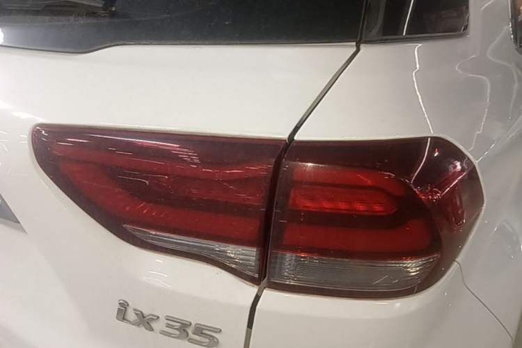 Used Hyundai ix35 2019 1.4T DCT Two-Wheel Drive Smart & Enjoyment Version China V Standard Right Rear Taillight