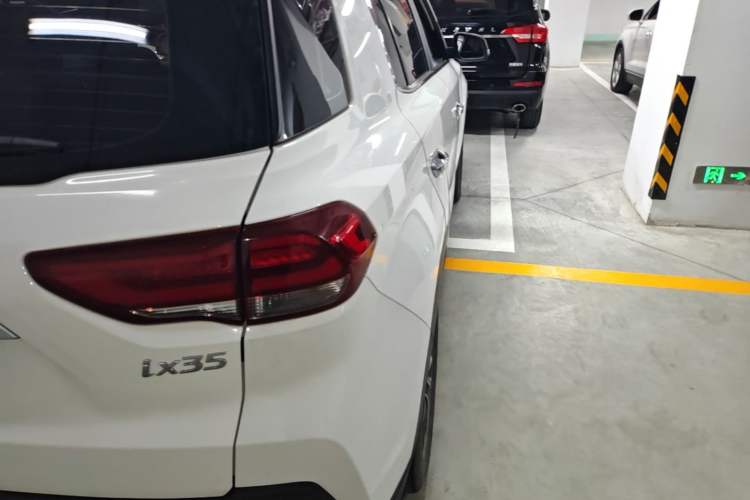Used Hyundai ix35 2019 2.0L Automatic 2WD Zhiyong·Changxiang Edition China VI Standard Right Rear Taillight