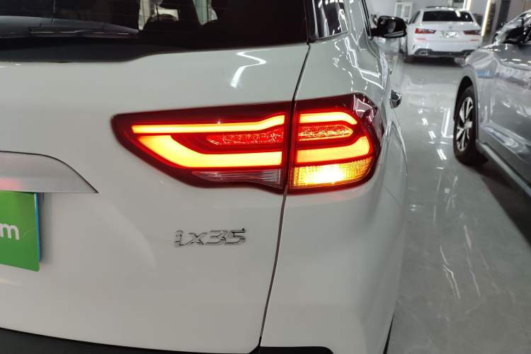 Used Hyundai ix35 2019 2.0L Automatic 2WD Zhiyong·Changxiang Edition China V Standard Right Rear Taillight